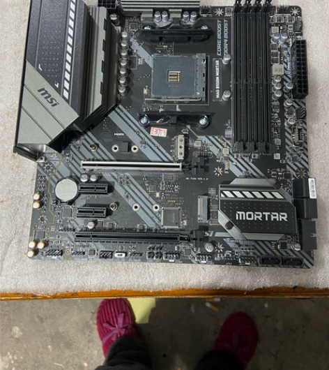 微星MAG B550M MORTAR/迫击...