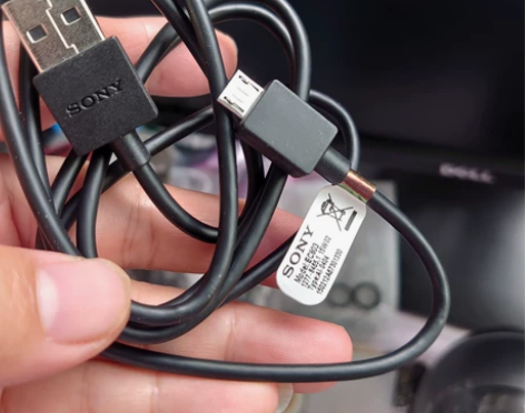 索尼原装充电线数据线EC803一米长 全新...