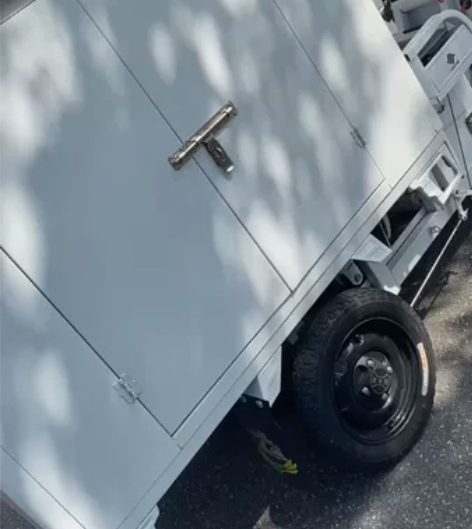 江苏三鑫三轮车，常州快递三轮车，快递三轮车...