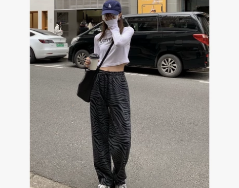 [清仓] 宽松显瘦直筒运动裤女纯棉高腰垂感...