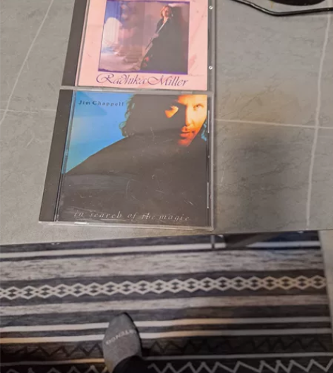 两张新世纪音乐CD合售65包邮，如图所示，...