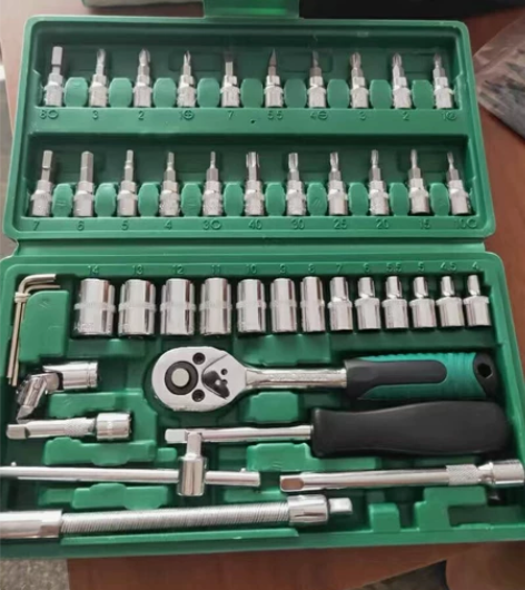 【清仓甩卖】汽修工具套装扳手组合汽车维修工...