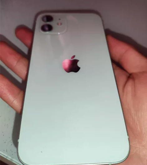 出手自用iPhone 12 轻微使用痕迹官...