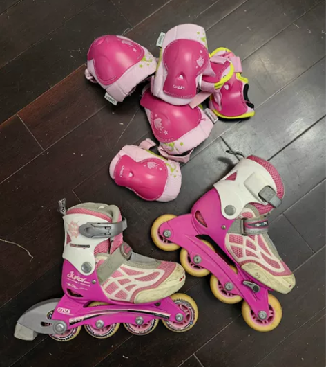迪卡侬儿童单排旱冰鞋，爽快的送儿童护具一套...