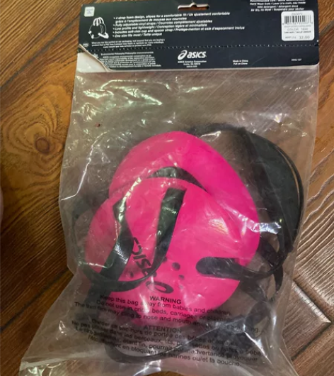 亚瑟士摔跤护耳 感兴趣的话点“我想要”和我...