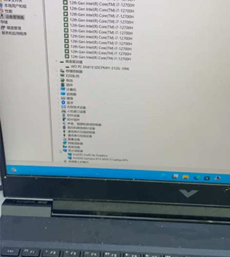 惠普光影精灵8 成色非常好 没怎么使用 配...