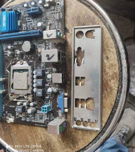 华硕H61 主板配i3 2120 CPU...