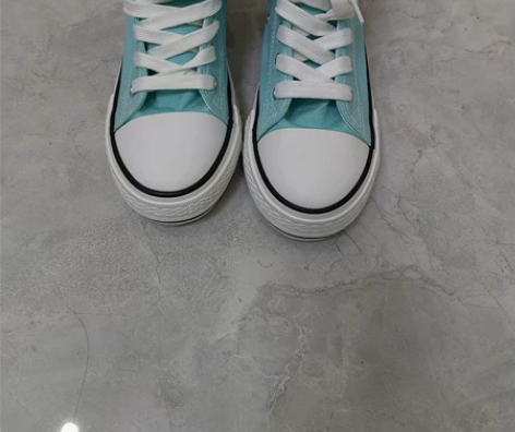 内增高鞋，38码，买完从来没穿过，买时原价...