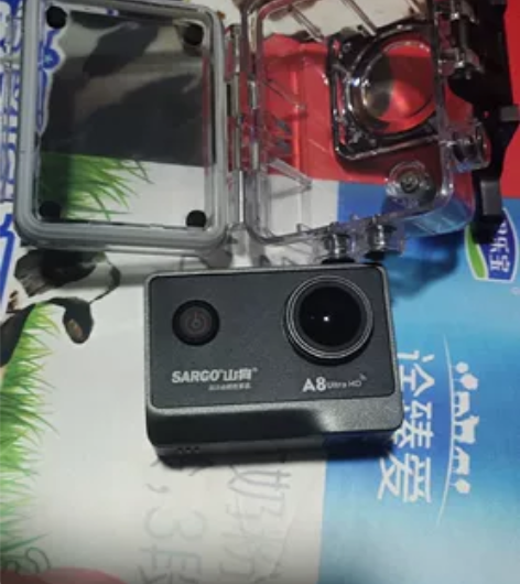 山狗A8运动相机 出一个山狗A8运动相机,...