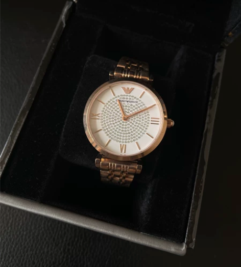 全新阿玛尼 armani 玫瑰金满天星手表...