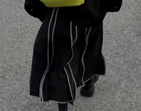 山本耀司原创设计西装网纱料伞裙高腰过膝中长...