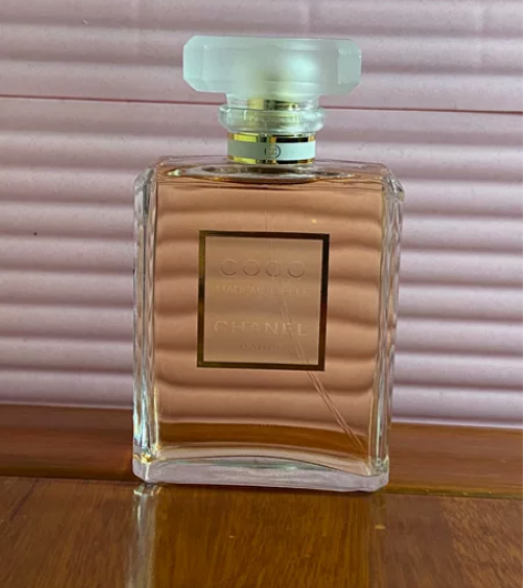 香奈儿coco香水100ml 自用闲置,不...