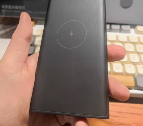 小米无线充电宝1万毫安 10W无线/22....