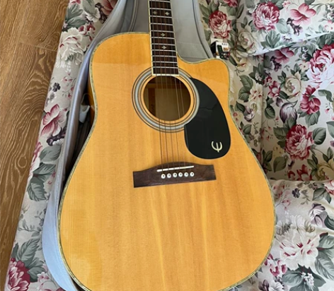 jalent民谣吉他,闲置很久了,弹的次数...