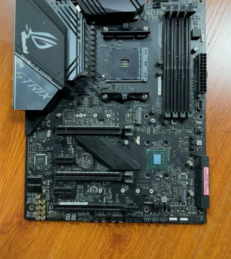 坏品 ROG玩家国度X570-e 电脑主板...