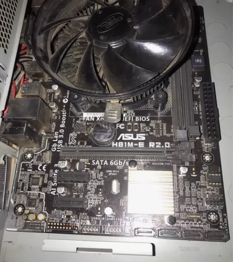 华硕H81M-E R2.0主板，正常自用的...