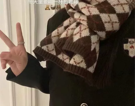 【清仓包邮大降价】秋冬季韩版氛围感围巾，品...