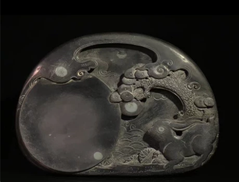 老砚台 端砚玉兔望月,上乘石料,质地细腻、...