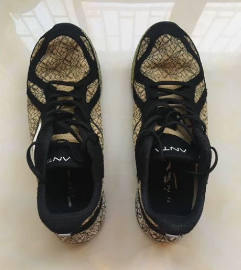 男士休闲低帮安踏运动鞋,商场安踏购买,质量...