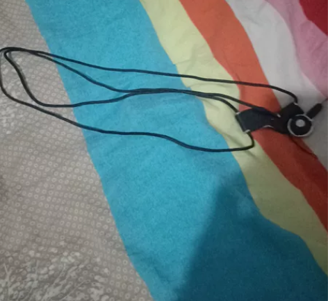 手机挂绳十元一条 感兴趣的话点“我想要”和...