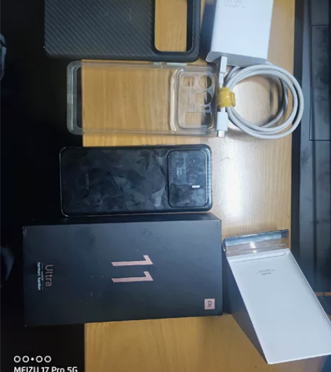 小米11 Ultra 8+256 没有拆修...