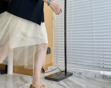 小亲戚高腰显瘦蓬蓬裙2019初秋新款中长款...