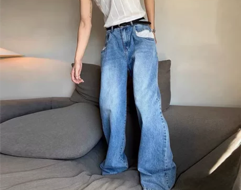 侯里蟹马吉拉风宽松直筒百搭低腰阔腿牛仔裤2...