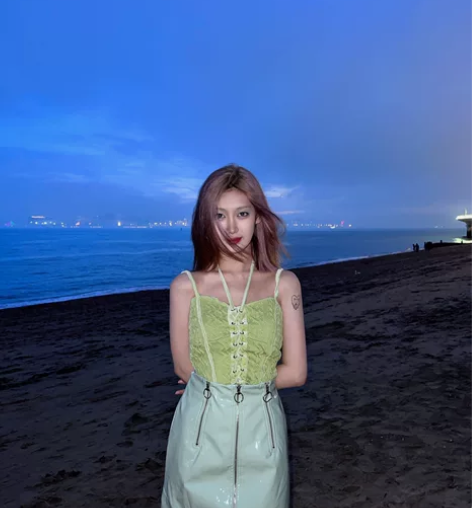 纯欲辣妹性感吊带背心女2022夏季内搭设计...