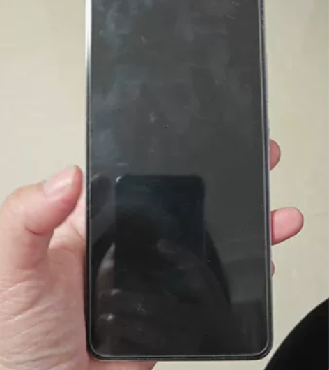 红米k40，8+256，新度如视频里面的。...