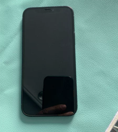 苹果12 国行128G 仅换原装电池 无弹...