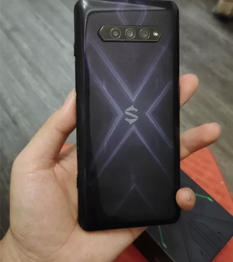 黑鲨4 8G+128GB黑 功能正常，指纹...