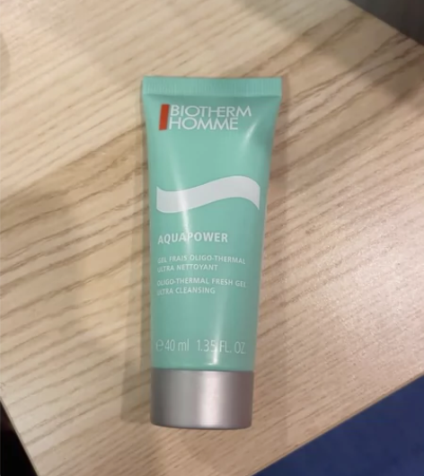 包邮 碧欧泉男士新水动力洁面膏 洗面奶 算...