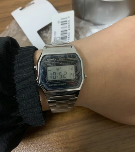 卡西欧方块小表A158WA-1DF送人好礼...