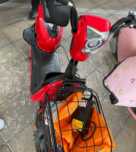 新国标电动车闲置售卖，19年尾购入的，证件...