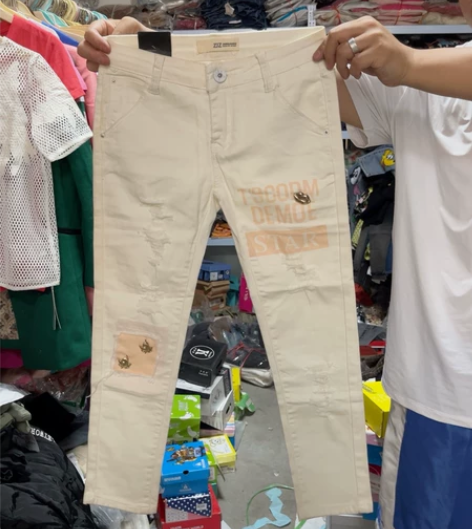 全新吊牌三标齐全 155码女裤牛仔裤白色弹...