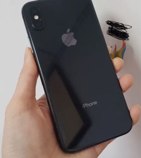 苹果 X  256G 深空灰色，成色如图实...