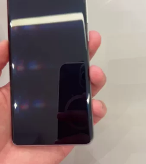 小米12，首发购入已过保，成色新，单机12...