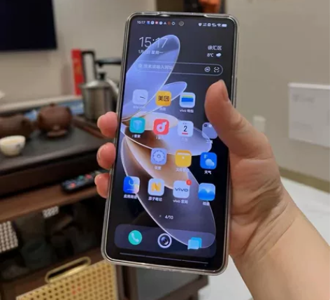 vivo S16e 屏幕大 无拆修 感兴趣...
