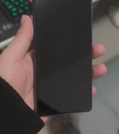 之前买的手机，努比亚z17s，配置是8+1...