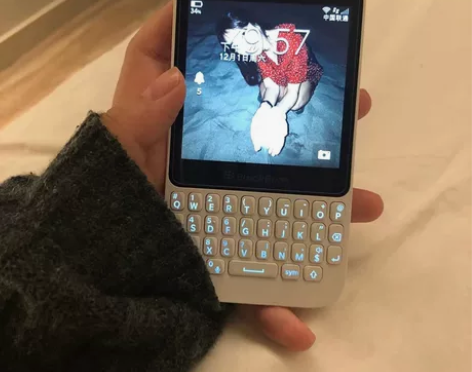 BlackBerry/黑莓 Q5全键盘智能...