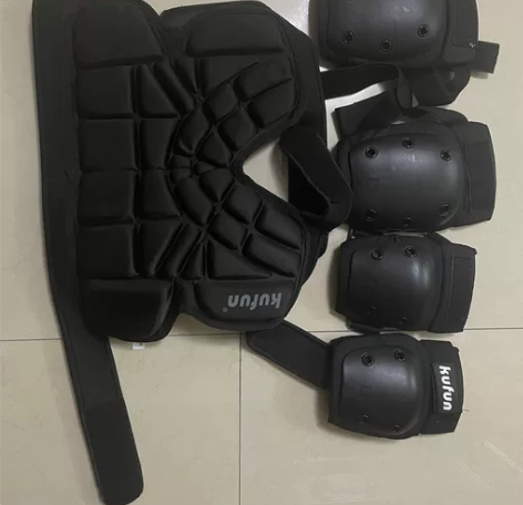 滑雪护具护膝防摔护臀裤成人儿童女男轮滑屁股...