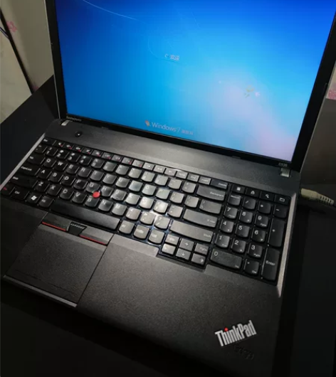 Lenovo ThinkPad Edge ...