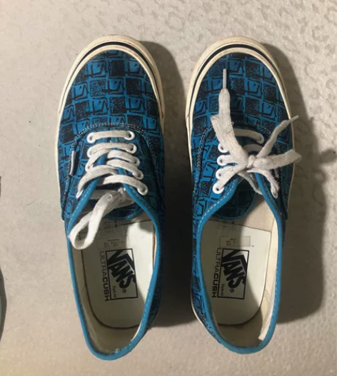 Vans style44 41码，偏大半码...