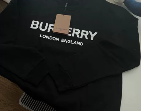 Burbery男黑色  印花logo卫衣 ...
