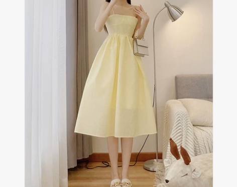 黄色吊带连衣裙女夏2021新款法式蓬蓬裙高...