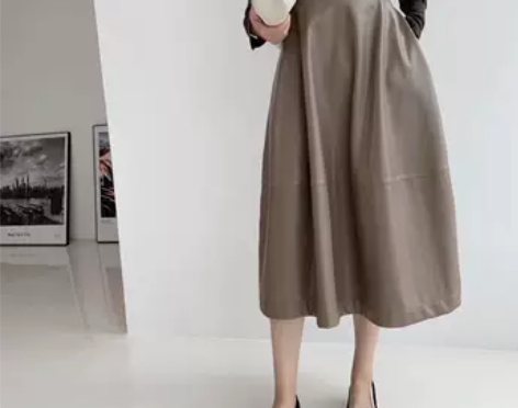 皮裙半身裙春秋花苞立体设计百搭长裙气质a字...
