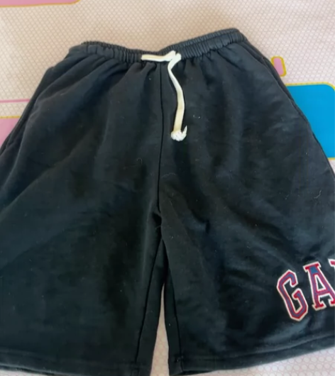 gap 男士短裤.保真 感兴趣的话点“我想...