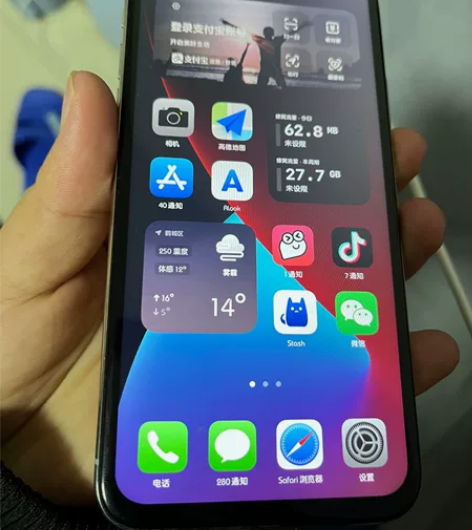 自用iphone x 国行官换256,面容...