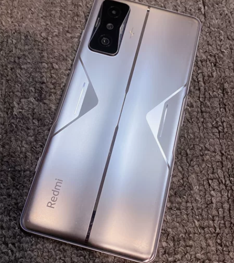 红米K50电竞版，内存128g，运行12+...