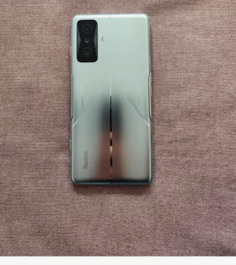 自用备机,红米k50电竞版。几乎全新没有拆...